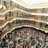 Dos estudiantes detenidos en Somoaguas (UCM)