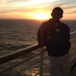 Le roban el iPhone y el ladrón sigue haciendo fotos que acaban en el iCloud de la dueña [Ing]