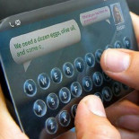 La tecnología táctil para móviles se vuelve física [Eng]