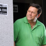 Don Joaquín, el 'curaflauta' experto en frenar desahucios