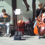 Los músicos callejeros de Bilbao deberán conocer al menos 10 canciones