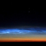 Misteriosas nubes azules aparecen en el Polo Norte y el Polo Sur