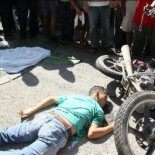 Funcionaria del PRI es sorprendida comprando votos, y en su huida atropella y mata a una persona (MEX)