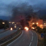 Pola de Lena en pie de guerra, los antidisturbios cargan contra los mineros y civiles