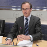 El PP llama a declarar en el Congreso a todos los responsables de la quiebra de la banca