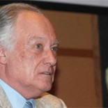 "Todas las desgracias del mundo son causadas por los hijos de puta"