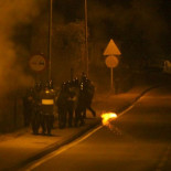 'Guerra total', diez horas de cortes y tres detenidos en la última gran 'batalla minera'