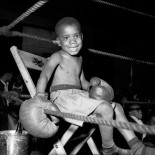 One Shot Harris: Un viaje a la vida en los barrios negros de Pittsburgh del siglo XX