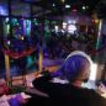 Es oficial: La música pop está demasiado alta y toda suena igual [ENG]