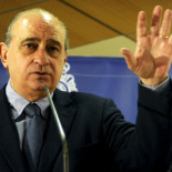 El Ejecutivo del PP añade un control ideológico a quien se cense en Euskal Herria