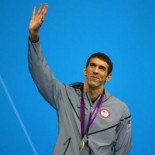 El 'tiburón' Phelps devora el récord más preciado al ganar su decimonovena medalla olímpica