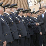 Los escándalos que afectan a políticos convulsionan a la policía