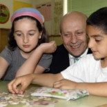 Wert sale en defensa de los colegios que separan por sexos frente al Supremo