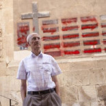 Un grafitero de 72 años contra el franquismo