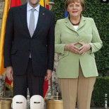 Merkel, «impresionada» por las reformas de Rajoy, pide seguir haciendo «los deberes», por El Jueves