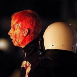 Una fiesta masiva de cumpleaños convocada por error en Facebook termina en disturbios