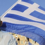 Trabajar y no cobrar, la tónica para los griegos