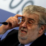 Lara avisa de que si Cataluña se independiza trasladará la sede de Planeta