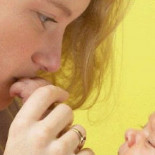 La Seguridad Social les quita los 100 euros mensuales a las madres trabajadoras