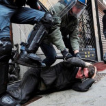 Italia, decenas de heridos en las manifestaciones estudiantiles contra los recortes