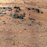 La sonda Curiosity detecta objeto brillante en Marte en su primera excavación