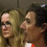 Mitch Comer, el chico que creció encerrado en su cuarto por sus padres