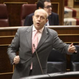 Doscientos intelectuales piden que el Parlamento repruebe a Wert
