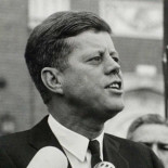 Las palabras exactas con las que Kennedy hubiera anunciado la III Guerra Mundial [ENG]