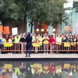 Rajoy es recibido con una atronadora pitada al llegar al Palacio de Congresos