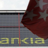 Una mujer de 100 años y su hija de 80, víctimas de las preferentes de Bankia