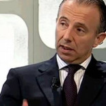 Carlos Delgado justifica su foto con los testículos en su cabeza: «Me gusta la caza, una sana costumbre»