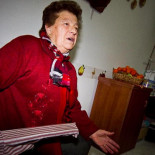 Telecinco demanda a una mujer por bajar el volumen del televisor durante los anuncios