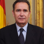 Otra ley de Rajoy para redondear el negocio de los registradores