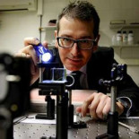 Crean en Galicia una bombilla que ahorra un 80 % de energía