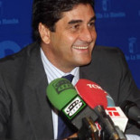 Monumental cabreo del colectivo médico con el consejero de Sanidad de CLM por la última 'perla' que les soltó