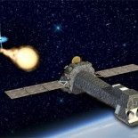 El extraño caso de la luz en un agujero negro de Andrómeda