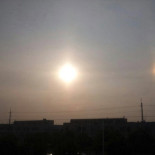 Ilusión óptica en el cielo de Shangai: aparecen tres soles (eng)