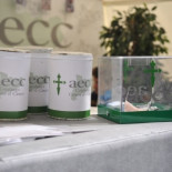 Capio recibirá casi siete millones de euros por alquilar los mamógrafos a la AECC