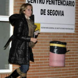 Esperanza Aguirre visita a Carromero: "No es un delincuente según la ley española"