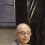 ¿Por qué ganan los directivos de empresas públicas un 50% más si el Gobierno bajó su sueldo un 30%?