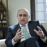 El Gobierno multa a los indignados para 'concienciarles'