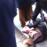 La Policía carga contra la manifestación de "engañados por las preferentes de Bankia" en Leganés