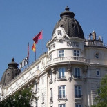 El PP condona el 80% del IBI que deberían pagar hoteles de lujo