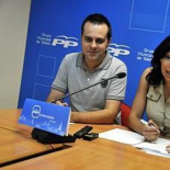 El concejal del PP Diego Vivas dice que el PSOE «ha matado, enterrado a gente en cal viva». Toledo.