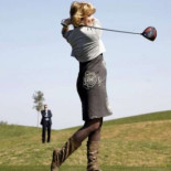 Esperanza Aguirre defiende que el IVA del golf debería ser "claramente reducido"