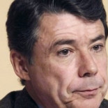 Ignacio González pierde los papeles en la Asamblea