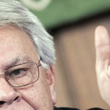 Felipe González sale en defensa de Mariano Rajoy