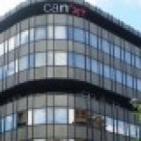 Sillas de 5.000 euros, perfume propio, viajes sobre París en helicóptero... así derrochaba Caja Navarra