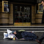 Uno de cada cuatro «sin techo» en Madrid es universitario