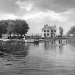 El lento desaparecer de una casa en una isla que se hunde